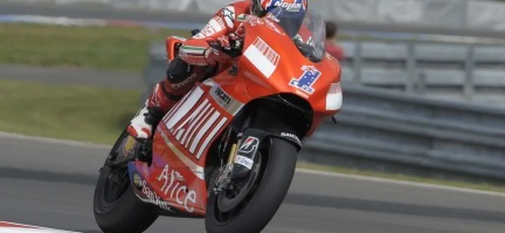 MotoGP, FP1: a Misano è subito Stoner