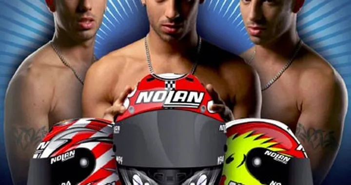 Nuove grafiche per il casco di Melandri