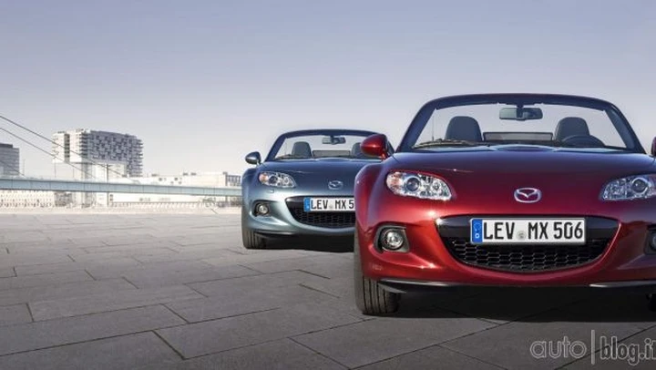 Mazda MX-5 Facelift: foto e dettagli del restyling