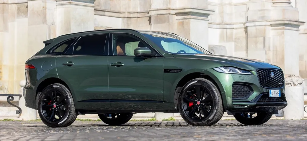Jaguar F-Pace: le nuove versioni speciali Greystone e Greenstone