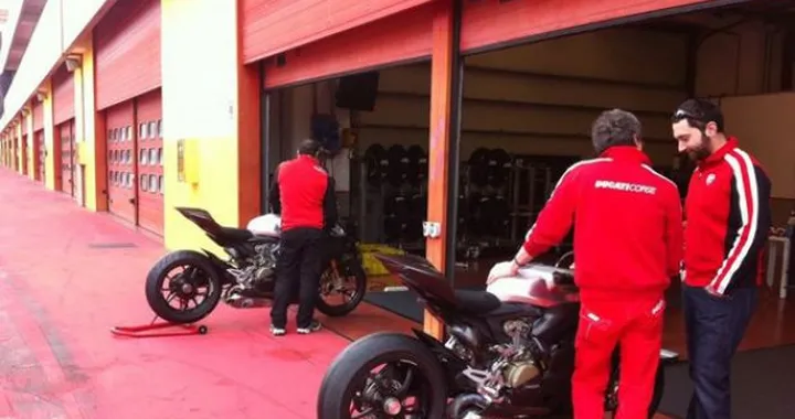 Ducati Test Team e Troy Bayliss in pista al Mugello