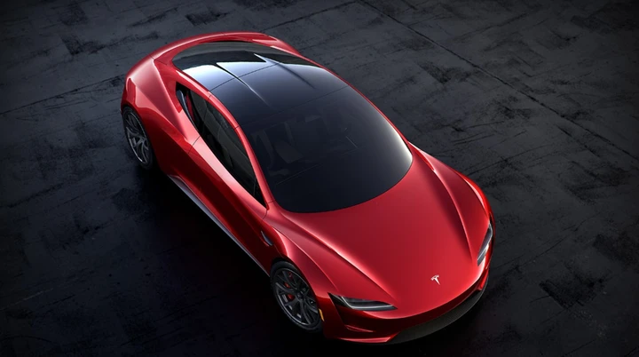 Nuova Tesla Roadster: debutto rinviato al 2023