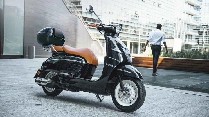Peugeot Motocycles cambia tutto: l’azienda ora passa ai manager