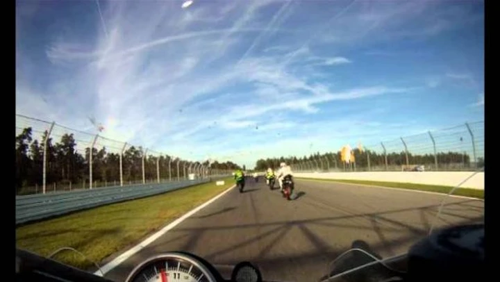 Incidente incredibile ad Hockenheim nel Campionato Tedesco DRC /video