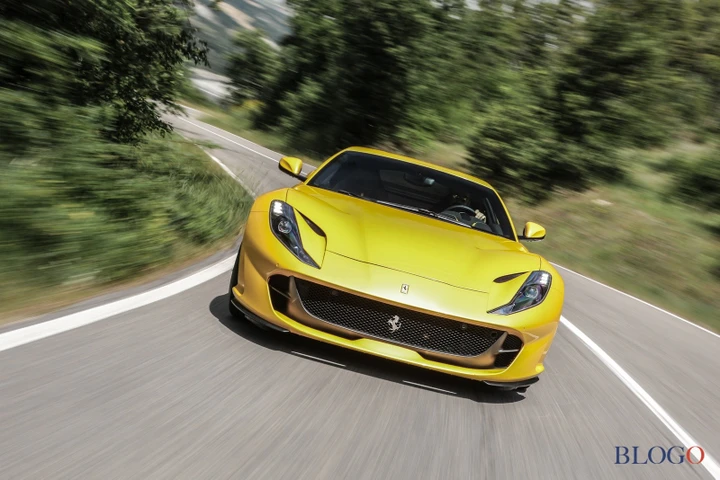 Ferrari: novità in vista per la Portofino e la 812?