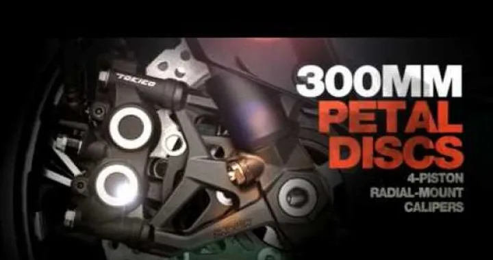 Video Kawasaki Z1000 2010