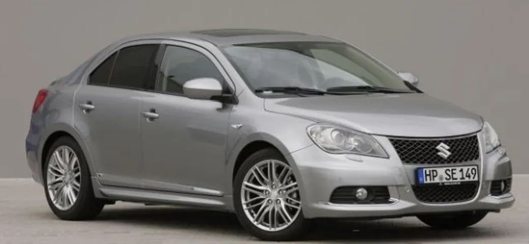 Suzuki Kizashi: il richiamo è per colpa del ragno Cheiracanthium