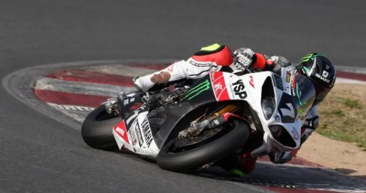Noriyuki Haga e Tommy Hill alla 8 Ore di Suzuka con il team Yamaha YART
