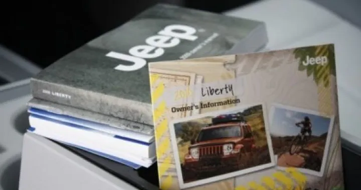 Chrysler: dal 2010 il libretto "Uso & Manutenzione" in formato DVD