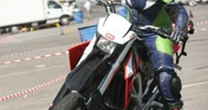 Corso di Motard femminile