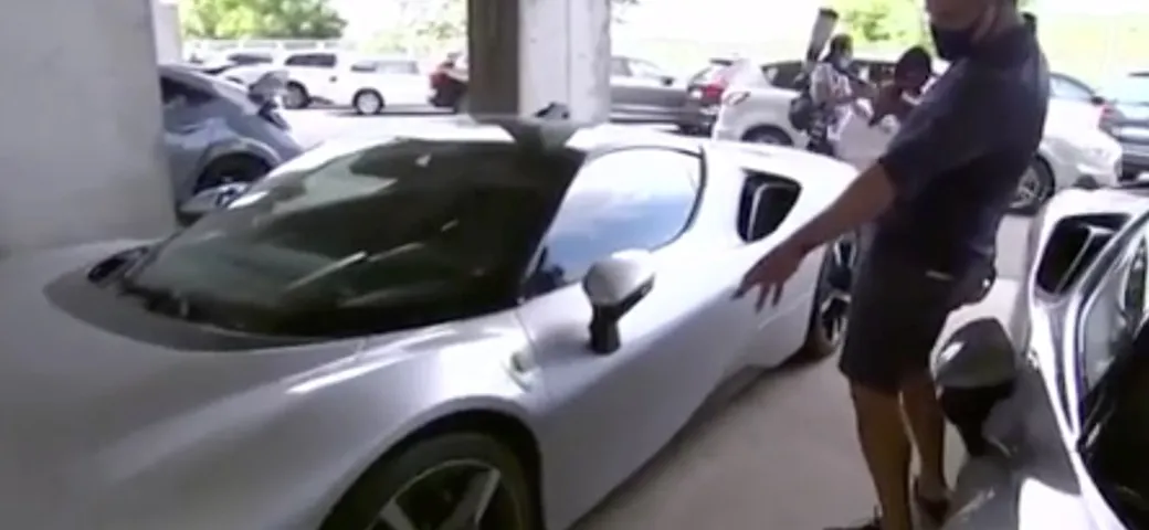 Le auto dei piloti di F1 nel paddock di Budapest [Video]
