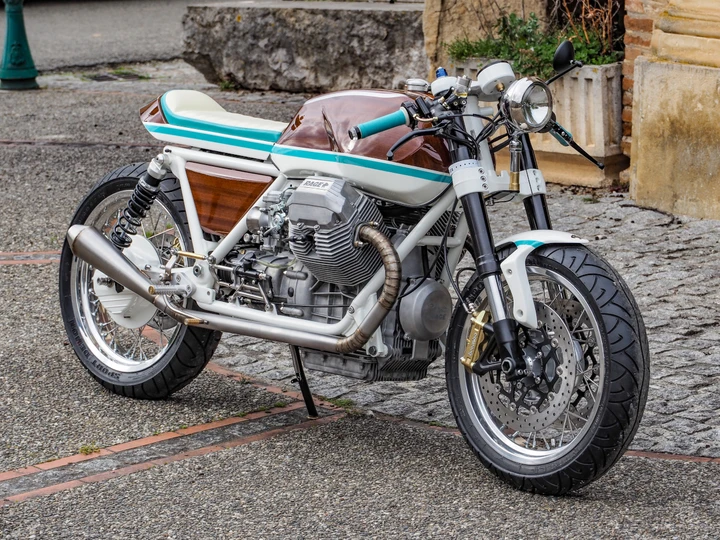 Moto Guzzi Dolce Riva