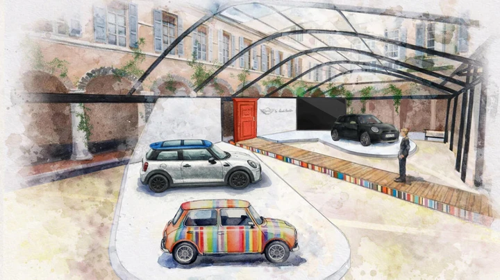 “A Garden of Curiosity” è l’installazione Mini al Salone del Mobile 2026