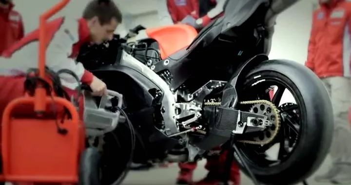 Ducati Desmosedici GP15