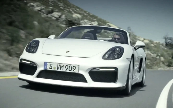 Video: nuova Porsche Boxster Spyder