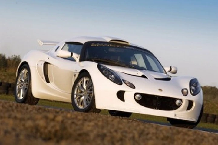 Lotus Exige Sport Cup 260: da casa alla pista. Senza ritorno