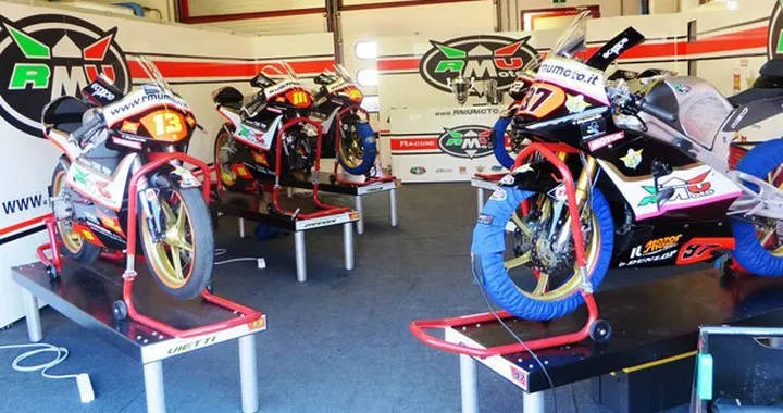 RMU Moto rilancia la sfida nel 2015 in PreMoto3 e Moto3