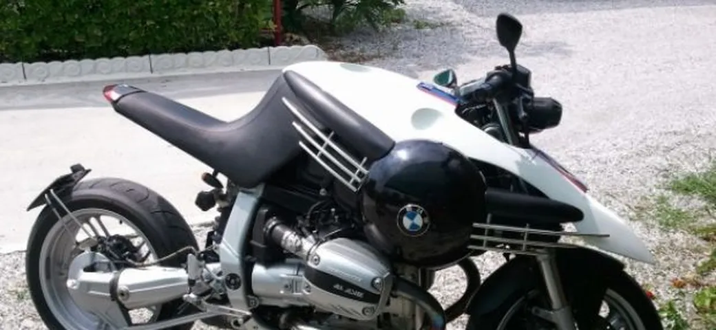 Foto del giorno: prototipo naked BMW