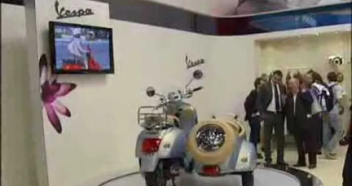 Le novità del Mondo Vespa viste all'Eicma di Milano