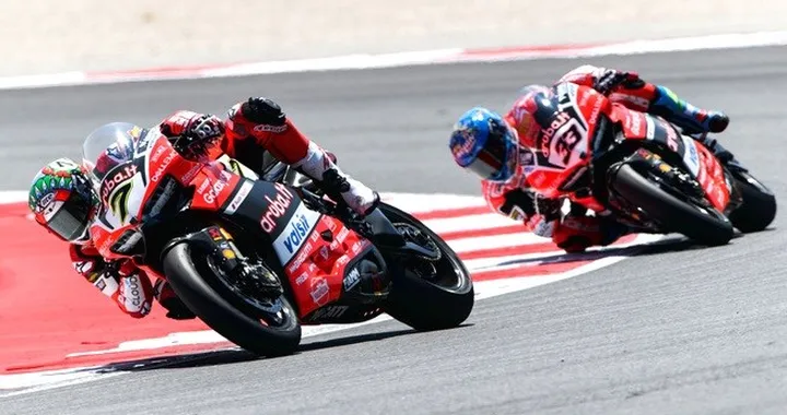SBK: Davies e Melandri all'attacco a Portimao