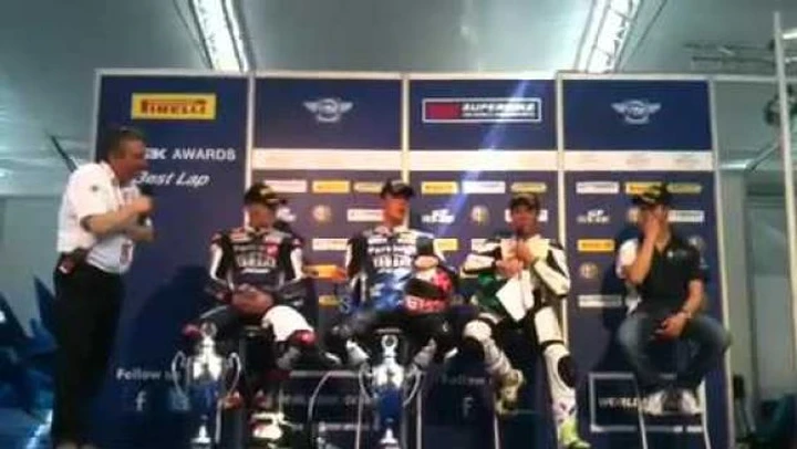 WSBK Supersport: il Paddock Show e le interviste della gara Supersport