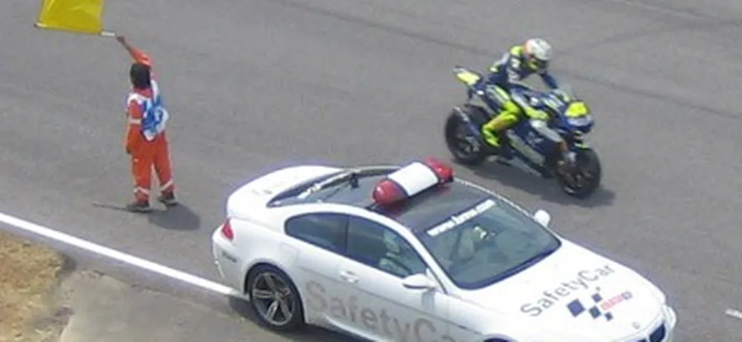 La Bmw M6 sfida Valentino Rossi?