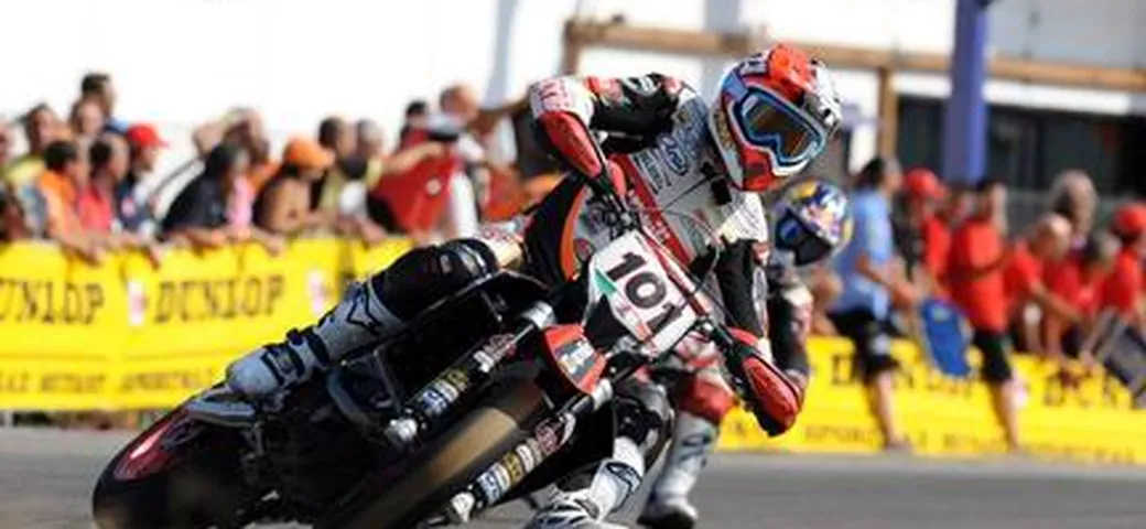 VDB e Delepine vincono a Busca, ma l'Italiano Supermoto 2008 va a Lazzarini e Gozzini