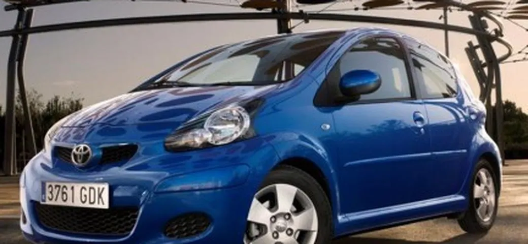 Toyota Aygo: le immagini del restyling