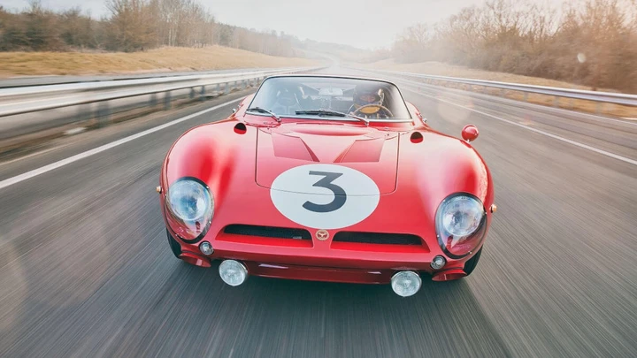 Bizzarrini 5300 GT Corsa Revival: un gradito ritorno