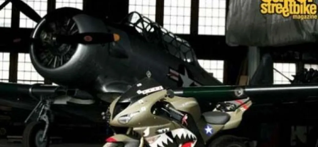 Special: Kawasaki ZX-10R P-40 Replica