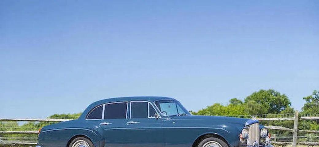 All'asta la Bentley dei Rolling Stones