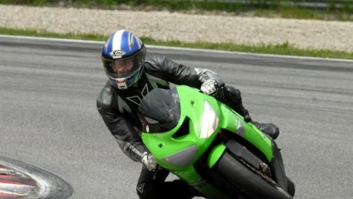 Scatto in Corsa: Kawasaki ZX-6R a Magione
