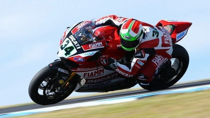 SBK test Jerez: la pioggia disturba il Day-3, Giugliano resta il più veloce