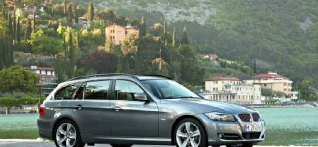 BMW Serie 3 Touring: l'auto preferita dai cani