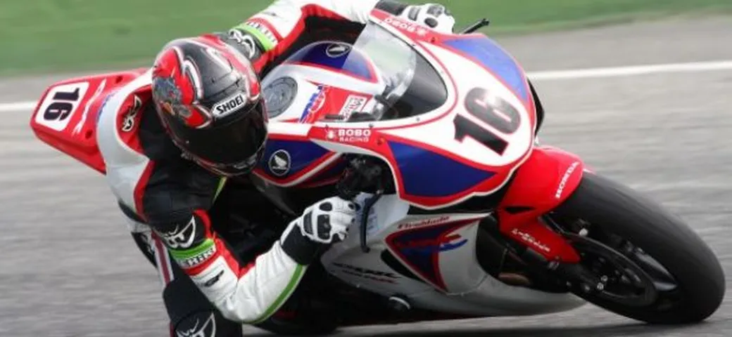Scatto in Corsa: Kiyonari a Vallelunga