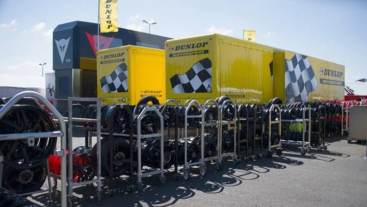 Moto2, Moto3: Dunlop prepara il 2015