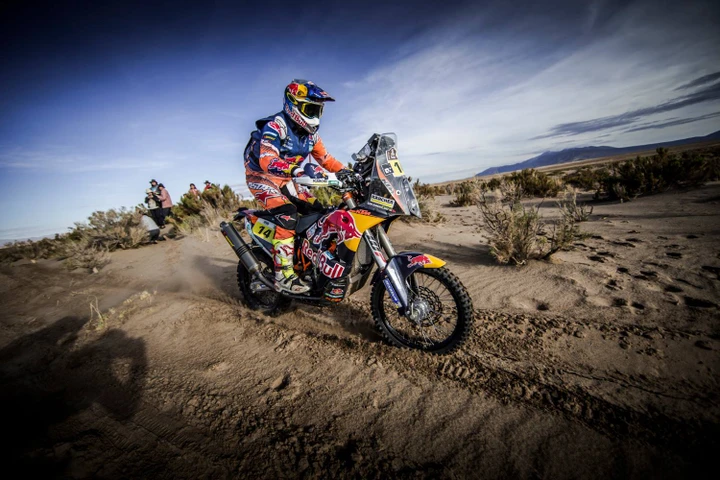 Dakar 2017, Tappa 5: vittoria e primato per Sunderland