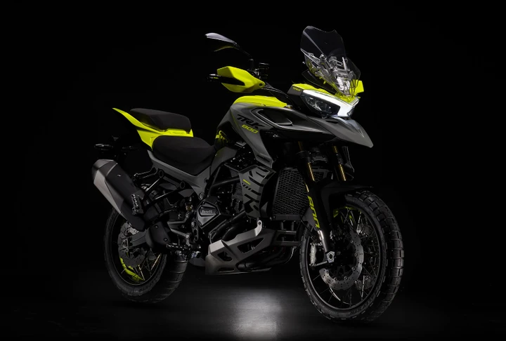 Benelli TRK 800 2023: la versione definitiva