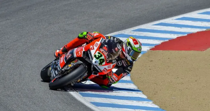 SBK: Davide Giugliano, campione o … cascadeur?