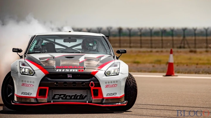 Nissan GT-R: record per il drift più veloce di sempre  [Video]