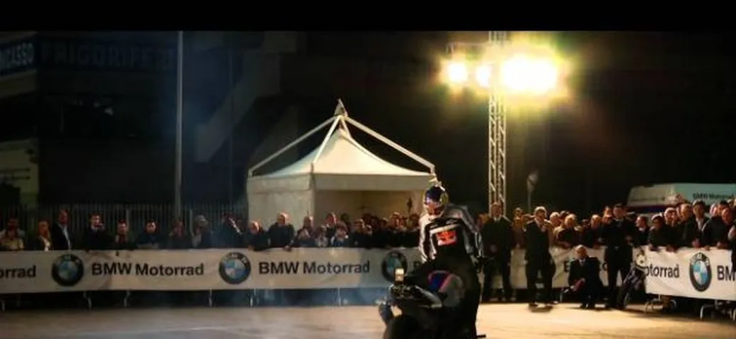 BMW Motorrad: a Roma la concessionaria più grande al mondo