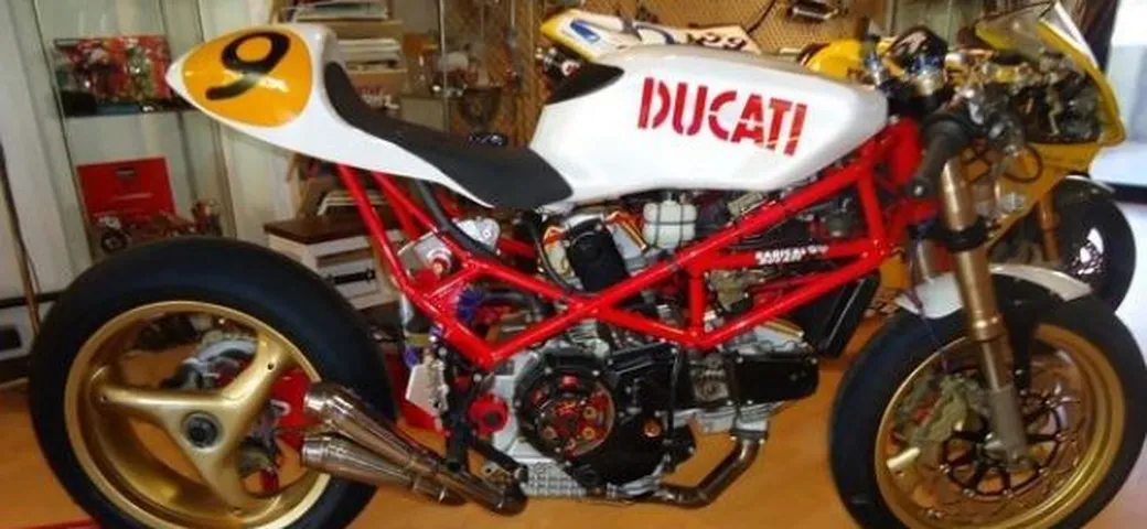Radical Ducati 9 e mezzo