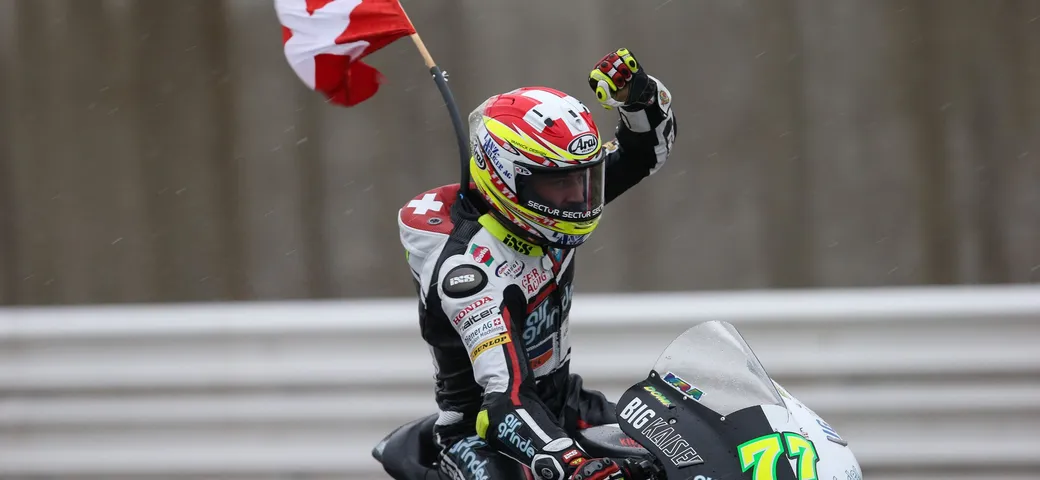 Moto2: Dominque Aegerter con MV Agusta Forward