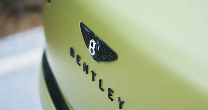 Bentley Torcal, il SUV elettrico dei record: oltre 850 CV e 600 km di autonomia