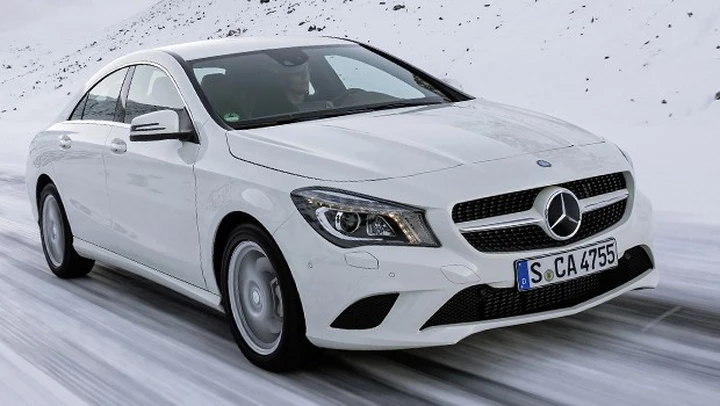 Mercedes CLA 4Matic: nuove foto sulla neve