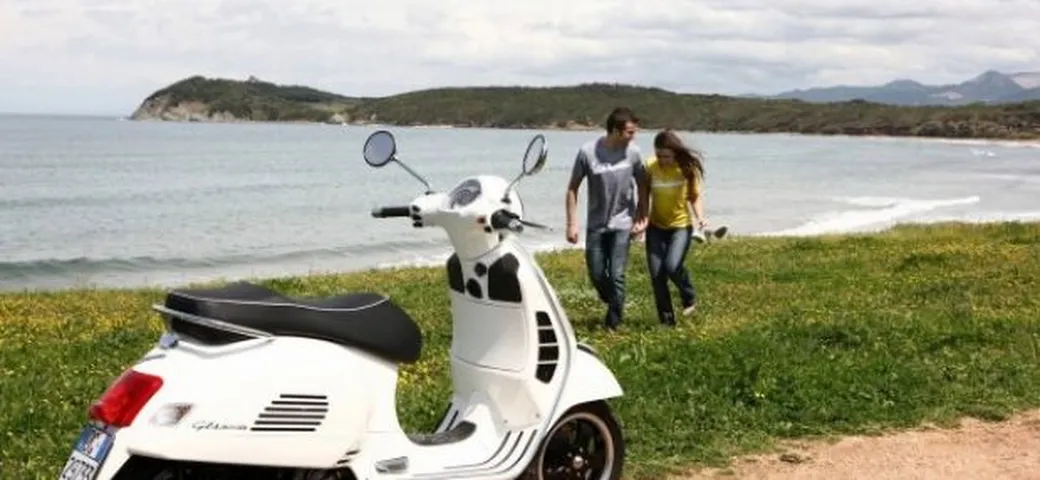 Nuove Vespa GTS 300 Super e GTS Supersport