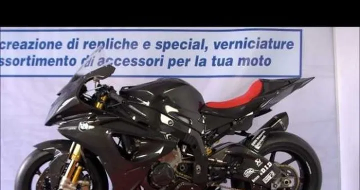 Flamingo Corse: kit carenatura racing full carbon per S 1000 RR