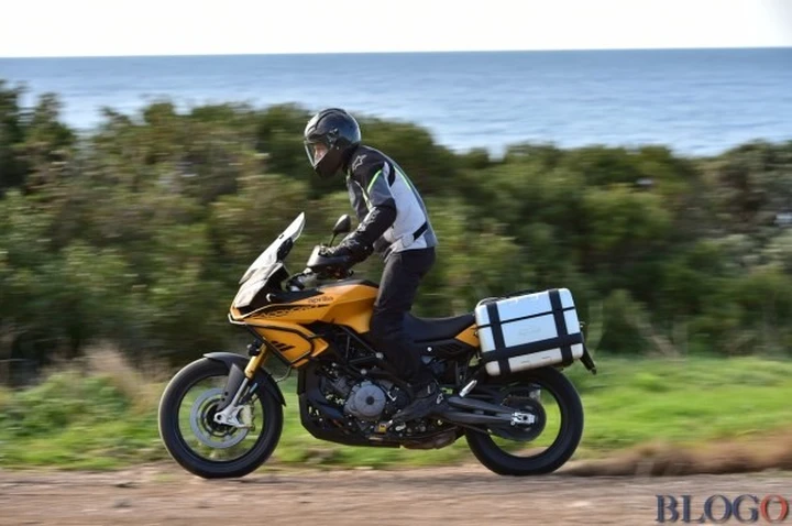 Aprilia Caponord 1200 Rally: test su strada