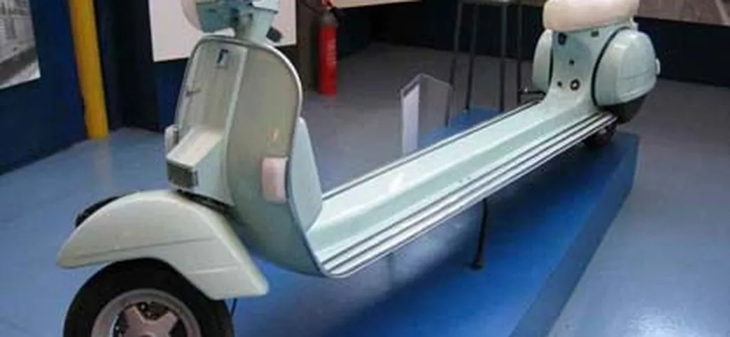 Vespa PX Maxi