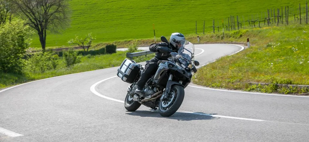 Benelli TRK 502: prima prova